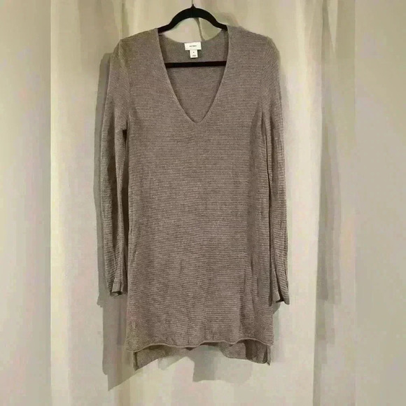 Women’s V-Cut  Light Purple Old Navy Dress - Picture 1 of 6